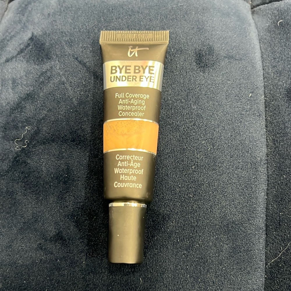 it cosmetics bye bye under eye concealer 25.5